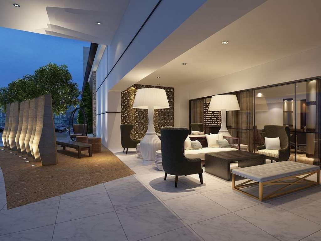 Doubletree By Hilton Lubbock - University Area Exterior photo